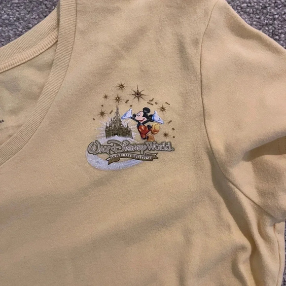 Disney‎ Resort Sparkle Celebrate Everyday Tee Yellow Shirt Size L - Picture 3 of 4